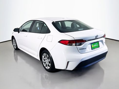 Used 2025 Toyota Corolla LE image 7
