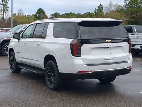 New 2026 Chevrolet Suburban LS AWD/4WD image 8