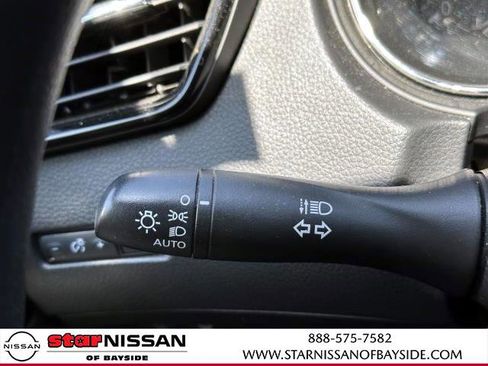 Certified 2022 Nissan Rogue Sport S image 23