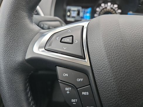 Used 2023 Ford Edge SEL w/ Convenience Package image 14