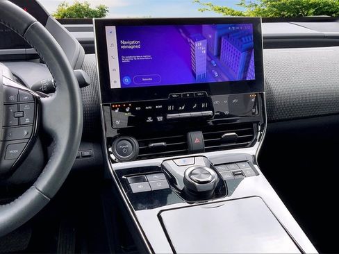 Used 2023 Subaru Solterra AWD image 9