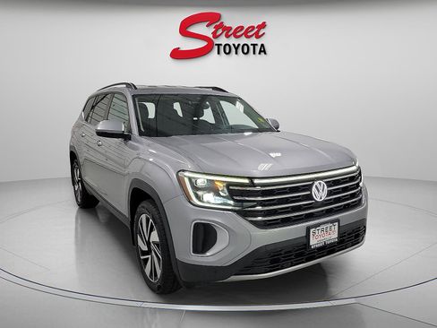 Used 2024 Volkswagen Atlas SE image 5
