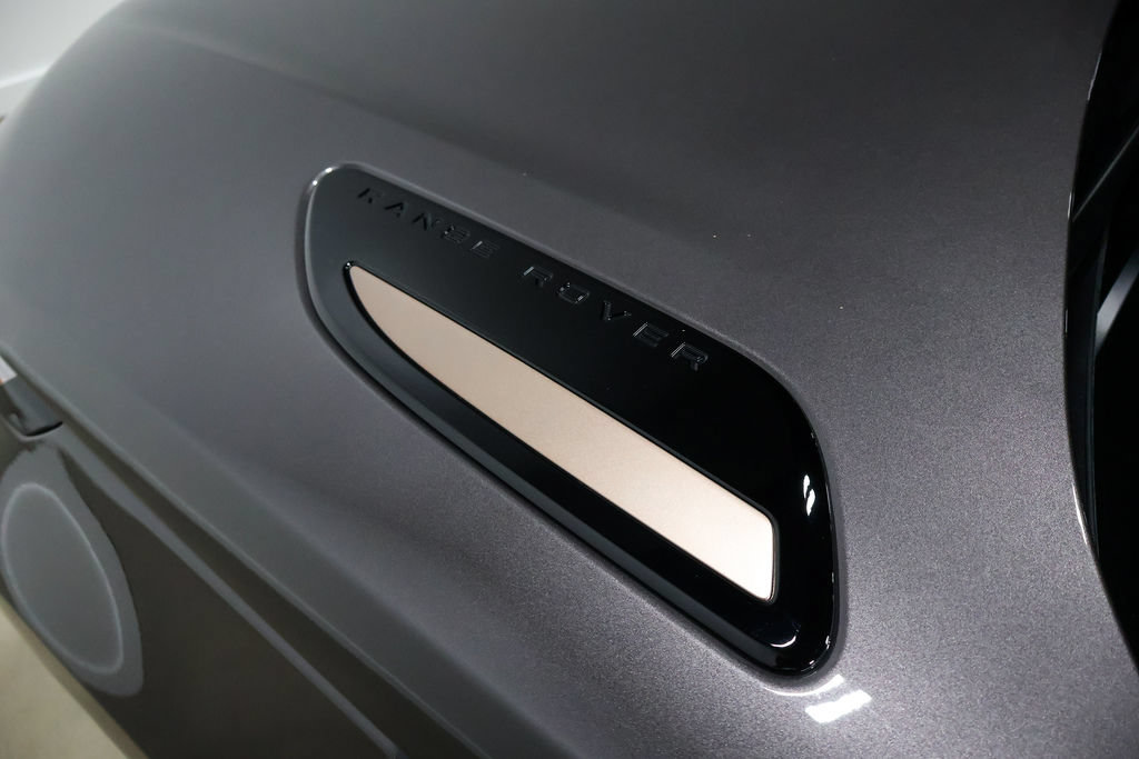 Used 2026 Land Rover Range Rover Velar Autobiography AWD/4WD image 95