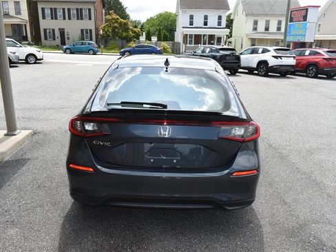 Used 2024 Honda Civic EX-L image 5