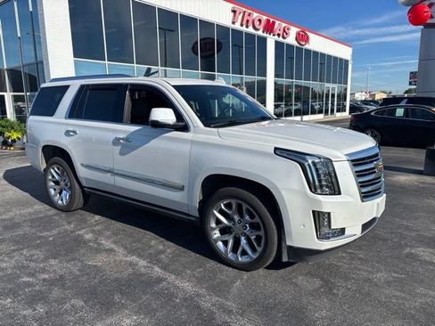 Used 2018 Cadillac Escalade Platinum AWD/4WD image 1
