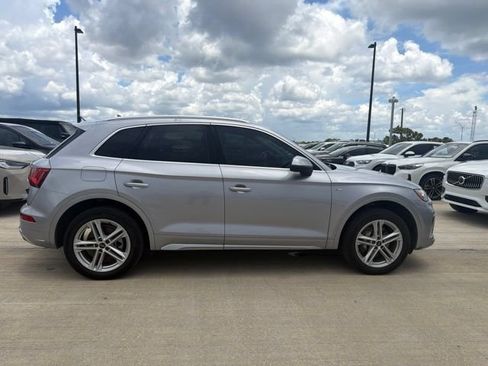 Used 2025 Audi Q5 e Premium AWD/4WD image 2