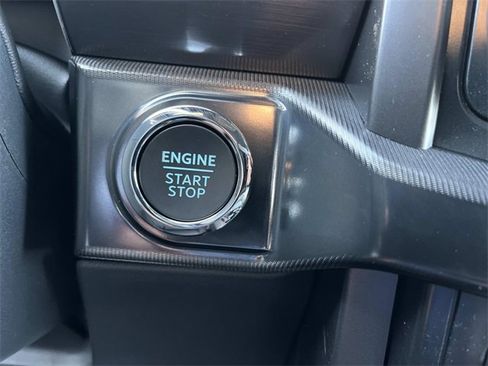 New 2025 Ford F150 Lariat w/ Equipment Group 501A Mid image 32