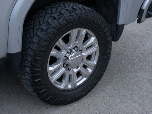 Used 2022 GMC Sierra 2500 Denali w/ Denali Ultimate Package image 48