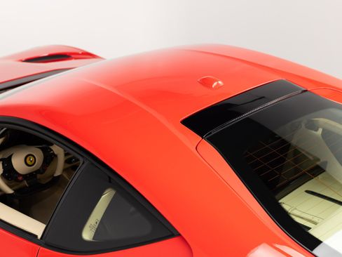 Certified 2018 Ferrari 812 Superfast image 31