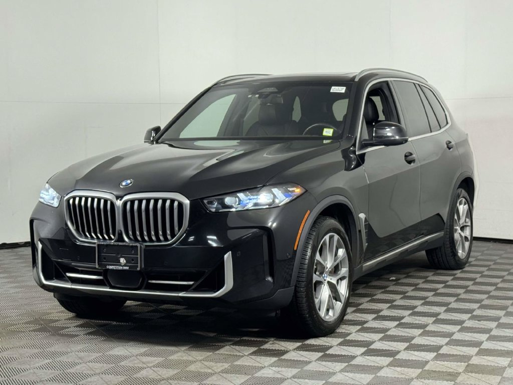 Used 2024 BMW X5 xDrive40i w/ Premium Package AWD/4WD image 7
