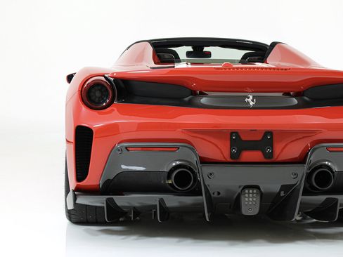 Certified 2019 Ferrari 488 Pista Spider RWD image 27