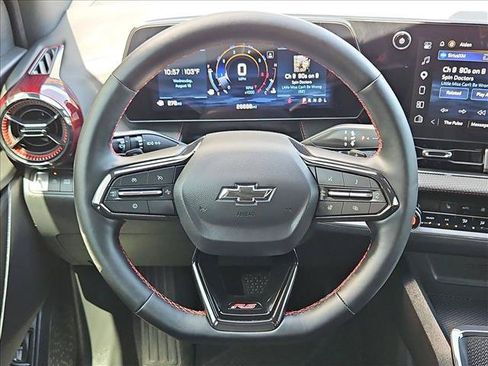 Certified 2026 Chevrolet Equinox RS FWD image 14