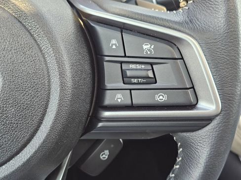 Used 2025 Subaru Outback Limited AWD/4WD image 27