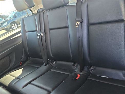 Used 2016 Mercedes-Benz Metris Passenger image 12