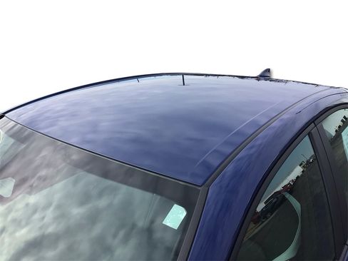 Used 2025 Toyota Camry SE image 12