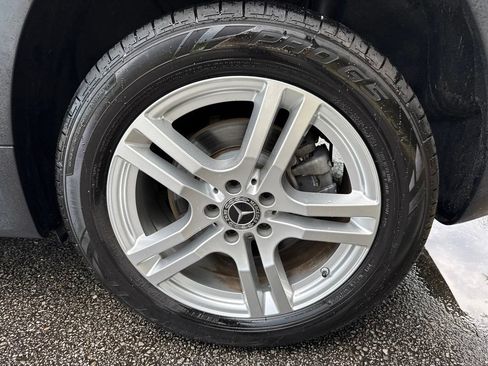 Used 2021 Mercedes-Benz GLB 250 image 20