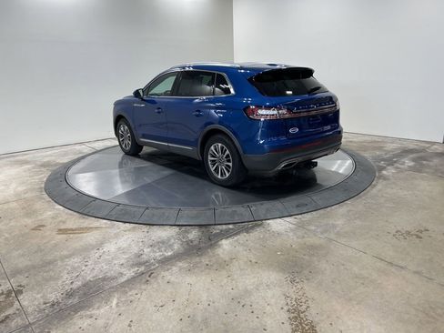 Used 2020 Lincoln Nautilus Standard w/ Equipment Group 101A image 7