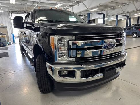 Used 2017 Ford F350 Lariat w/ FX4 4x4 Off Road Package image 25