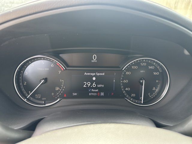 Used 2022 Cadillac XT4 Premium Luxury w/ Safety Alert Package AWD/4WD image 28