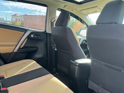 Used 2018 Toyota RAV4 XLE image 25