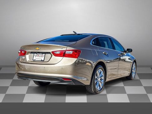 Used 2025 Chevrolet Malibu LT FWD image 6