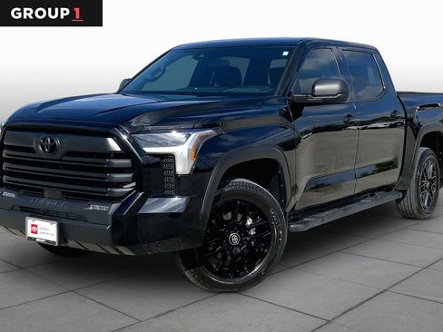 Used 2026 Toyota Tundra SR5 w/ SX Package AWD/4WD image 1