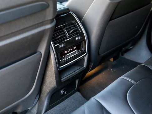 New 2026 BMW X6 xDrive40i image 22