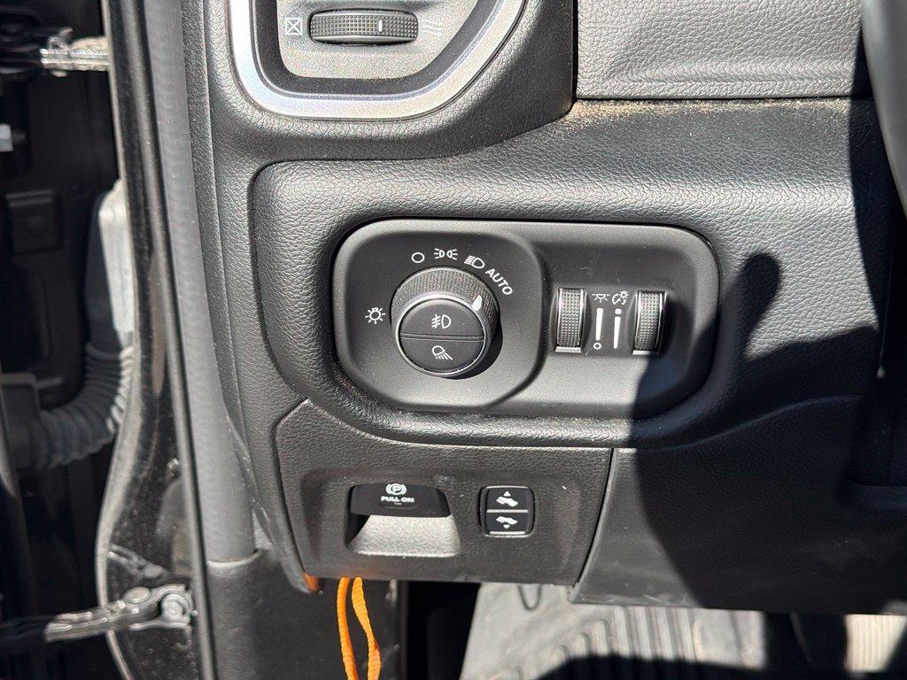 Used 2021 RAM 1500 Laramie AWD/4WD image 20