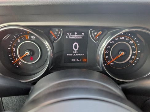 Used 2018 Jeep Wrangler Unlimited Sport S image 13