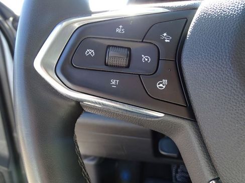 Used 2024 Chevrolet Trax LT w/ Driver Confidence Package image 18