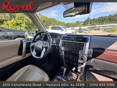 Used 2021 Toyota 4Runner Limited RWD image 7