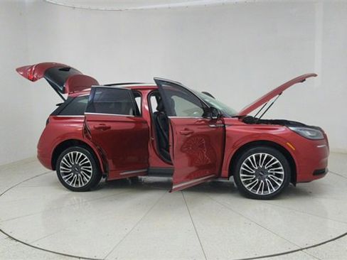 Used 2022 Lincoln Corsair Standard w/ Premium Package image 71