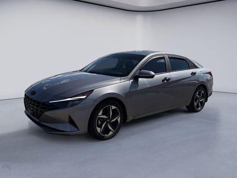 Used 2023 Hyundai Elantra SEL w/ Convenience Package FWD image 1