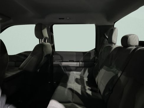 Used 2024 Ford F150 XLT image 15