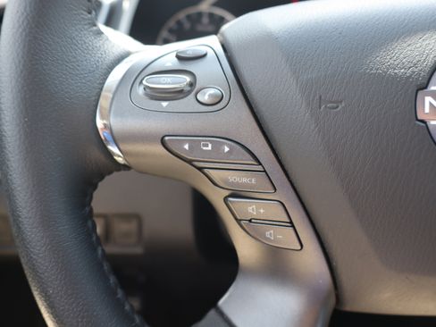 Used 2023 Nissan Murano SV w/ SV Midnight Edition Package AWD/4WD image 16