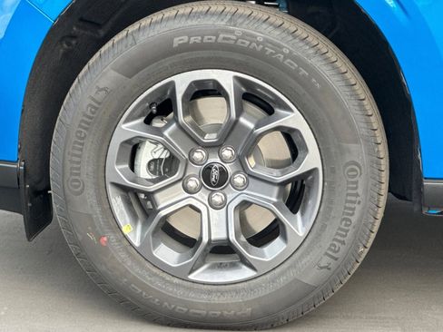 New 2026 Ford Maverick XLT image 32