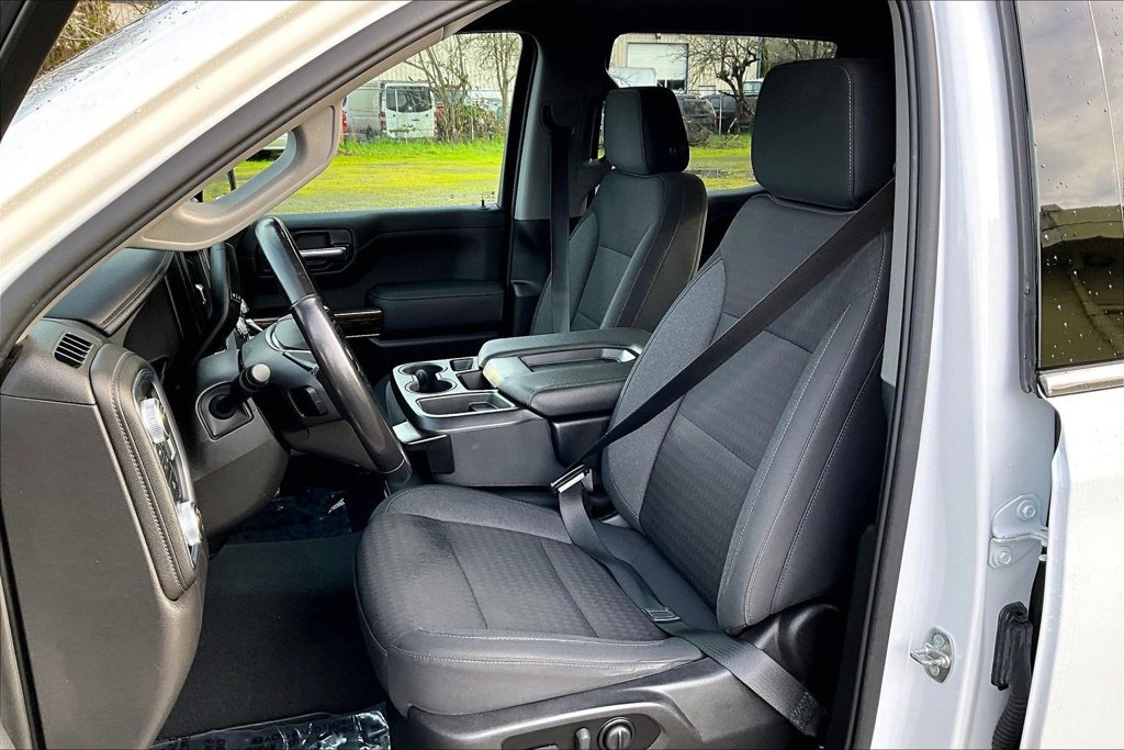 Used 2022 GMC Sierra 1500 SLE AWD/4WD image 9