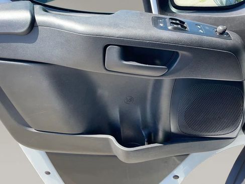 Used 2025 RAM ProMaster 2500 w/ Convenience Group FWD image 23