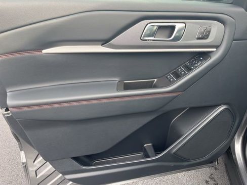 New 2026 Ford Explorer ST-Line image 33