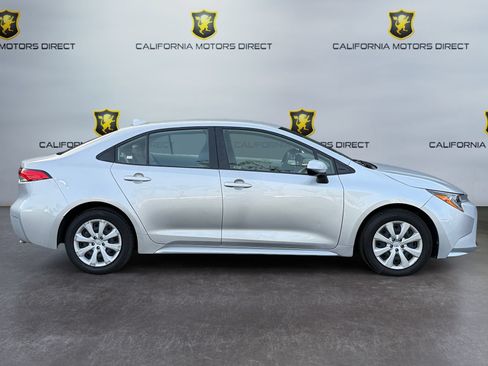 Used 2022 Toyota Corolla LE FWD image 4