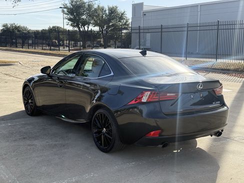 Used 2015 Lexus IS 250 image 8