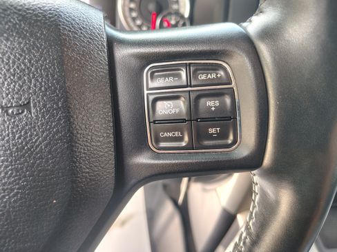 Certified 2017 RAM 1500 Big Horn AWD/4WD image 28