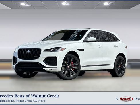 Used 2023 Jaguar F-PACE R-Dynamic S image 1