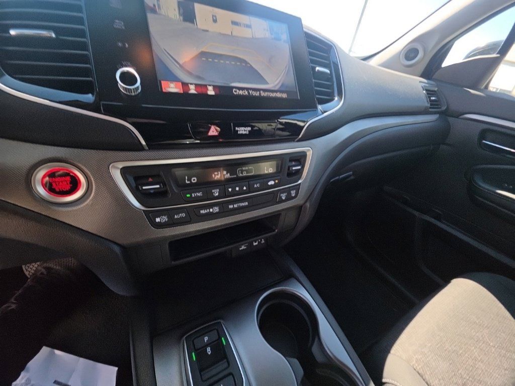 Certified 2023 Honda Ridgeline Sport image 22