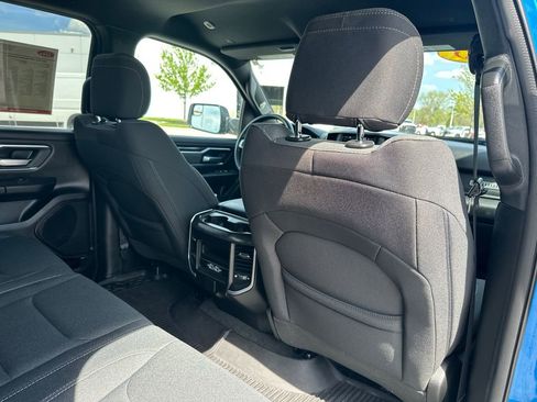 Used 2023 RAM 1500 Big Horn AWD/4WD image 33
