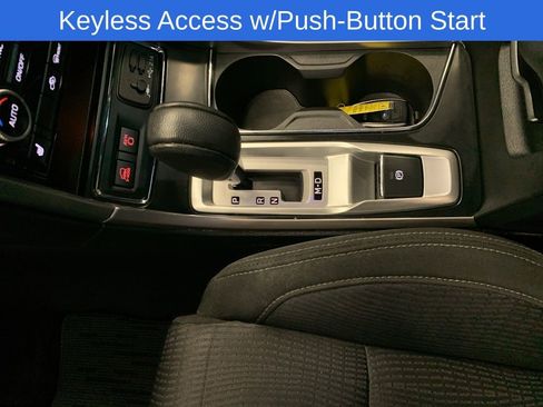 Certified 2022 Subaru Ascent Premium w/ Convenience Package image 10