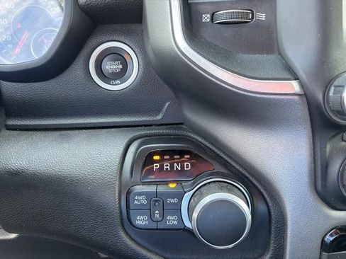 Used 2020 RAM 1500 Big Horn AWD/4WD image 25