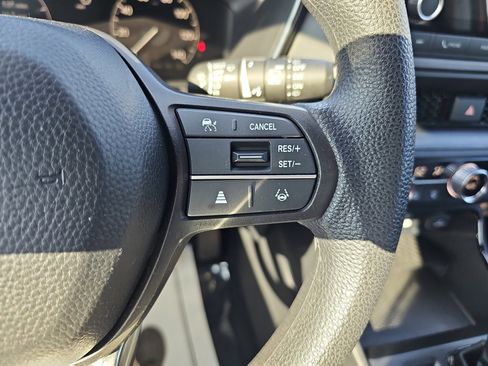 Used 2024 Honda CR-V EX image 18