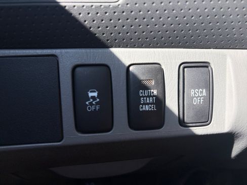 Used 2010 Toyota Tacoma 4x4 Regular Cab w/ SR5 Pkg #1 image 20