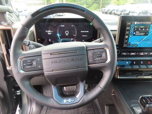 Used 2024 GMC Hummer EV 3X w/ Extreme Off-Road Package AWD/4WD image 16
